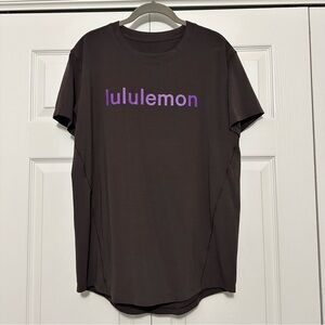 Lululemon Cotton-Blend Logo Training T-shirt *Graphic in Expresso‎ Size 8 EUC